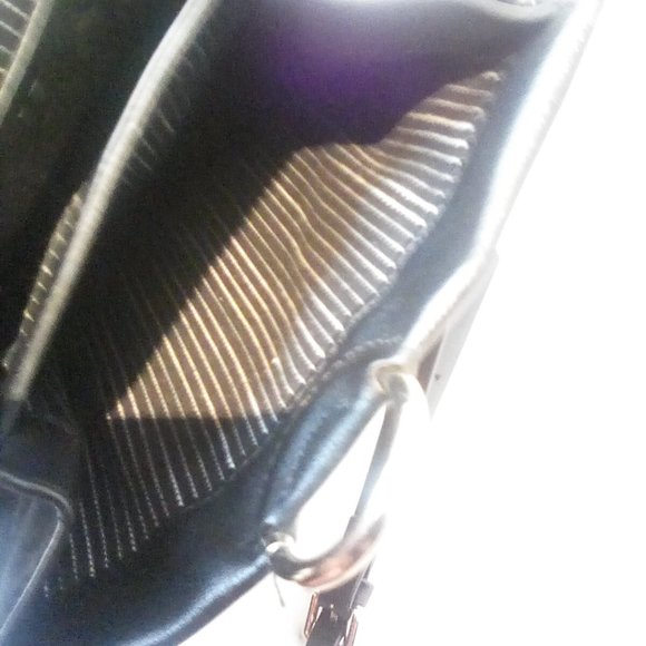 Zara  little black Crossbody purse goldtone hardware - Picture 2 of 7